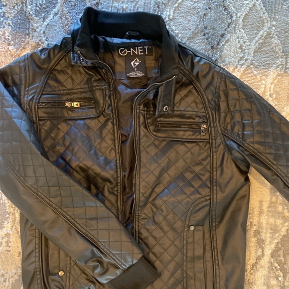 Black Faux Leather Small Jacket - GREAT Condition - Picture 3 of 3